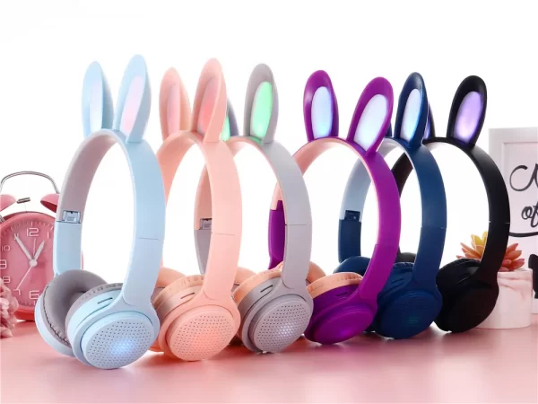 New Earphone Cute Rabbit Ear Headphone LED Kids Wireless Headset Earphone with Shining Five-pointed Star Pattern